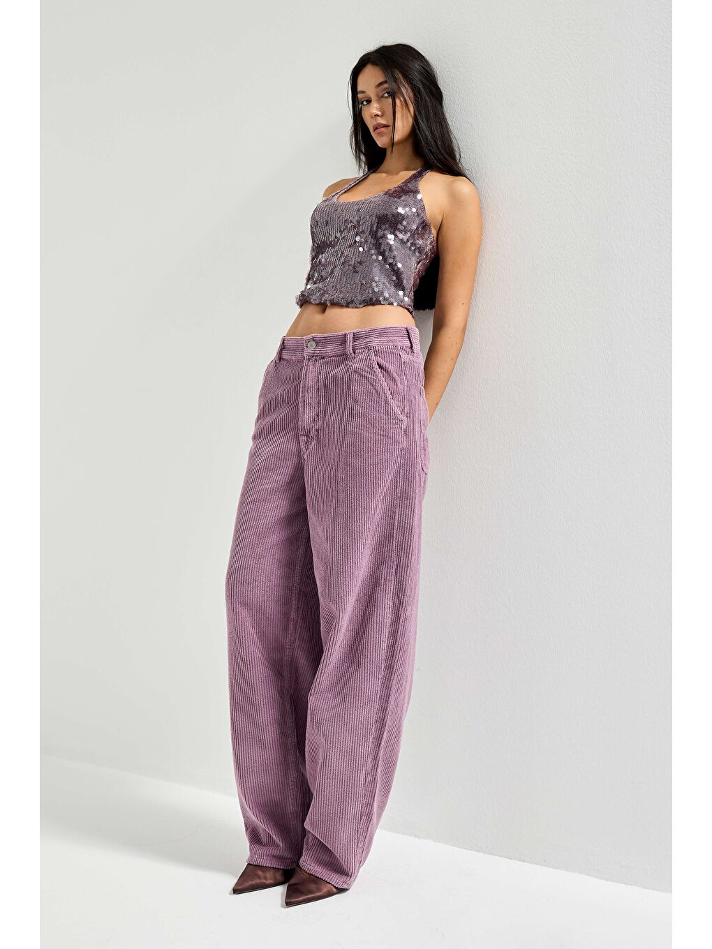 Kadın Lila Renk 29w5-111 Skater Fit Kalın Fitilli Velvet Kadife Kumaş Pantolon-1