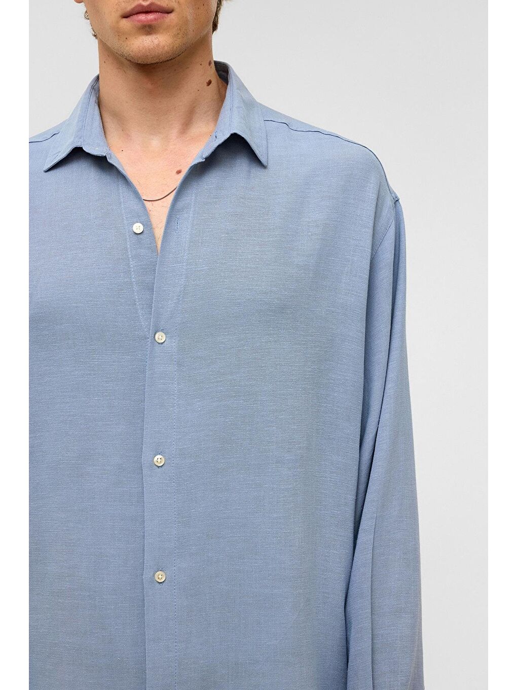 Oversize Uzun Kollu Keten Gömlek Bebe Mavi-3