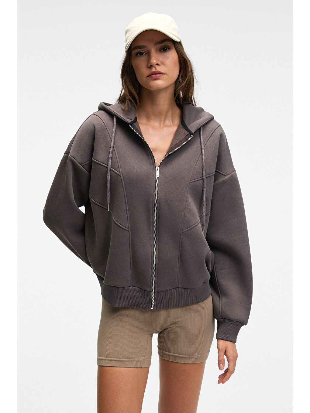 Vyselle Kadın Önü Kesikli Metal Fermuarlı Kapüşonlu Etiket Detaylı Oversize Antrasit Sweatshirt