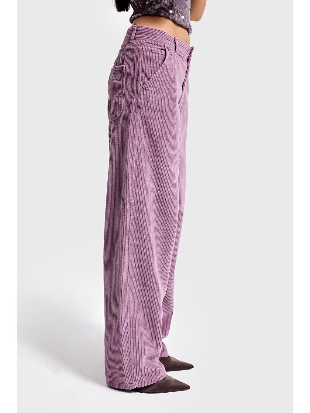 Kadın Lila Renk 29w5-111 Skater Fit Kalın Fitilli Velvet Kadife Kumaş Pantolon-4