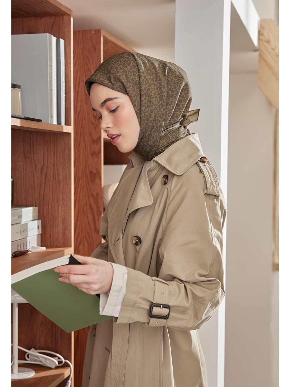 Kahverengi Leopar Desen Pamuk İpek Eşarp Sıcak Kahve-2