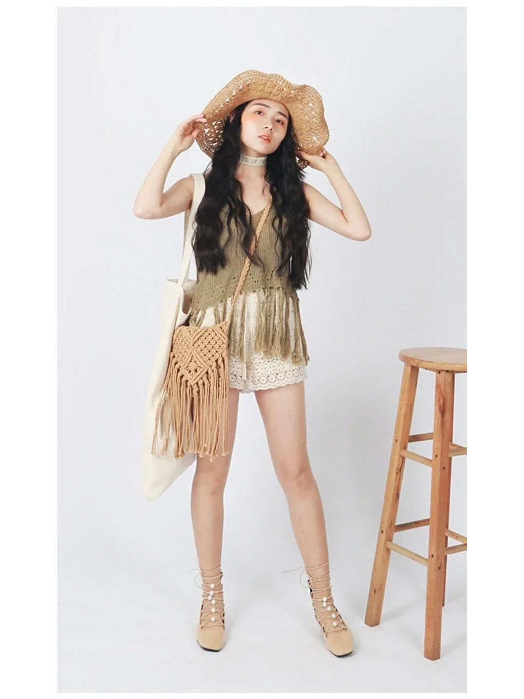 Kadın Bej Beli Lastikli Astarlı Kroşe Şort HZL25-LC251-2