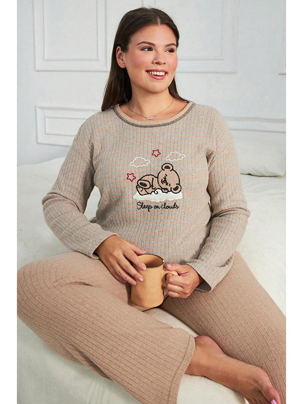 Pembe Büyük Beden Tavşan Baskılı Pijama Takımı