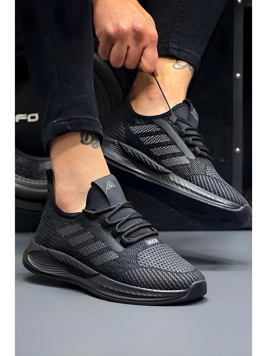 Siyah Acp 141 Şerit Detaylı Kalın Taban Erkek Sneaker