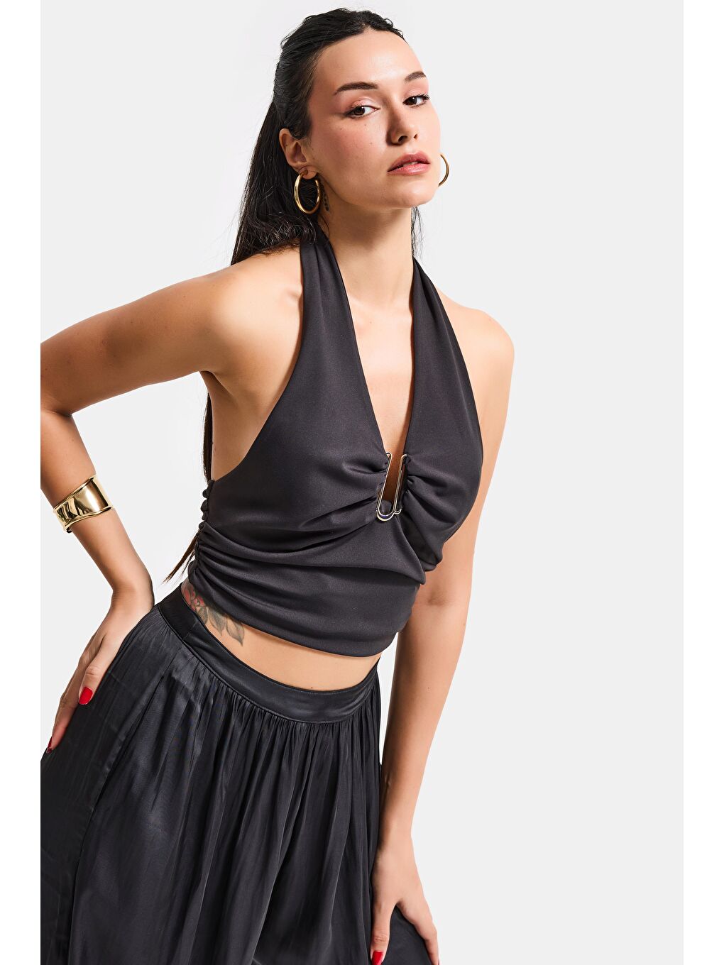 Kadın Siyah s6-1 Aksesuar Detaylı Bluz-3