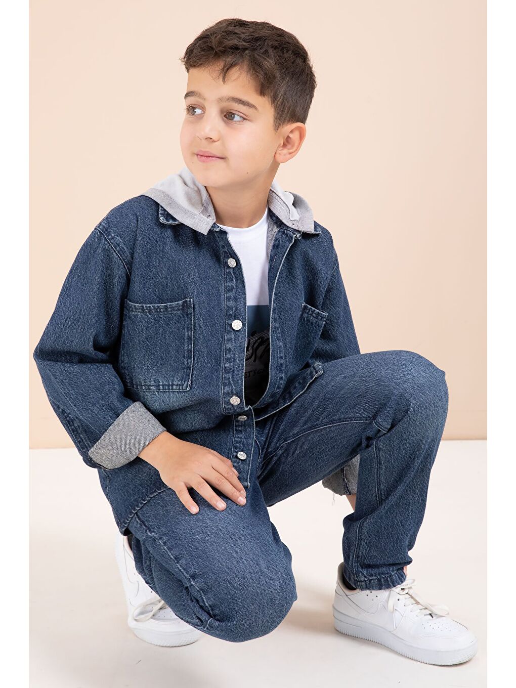 Lacivert Kapüşonlu Ceketli Pantolonlu Erkek Çocuk 3lü Jean Takım 23625-3