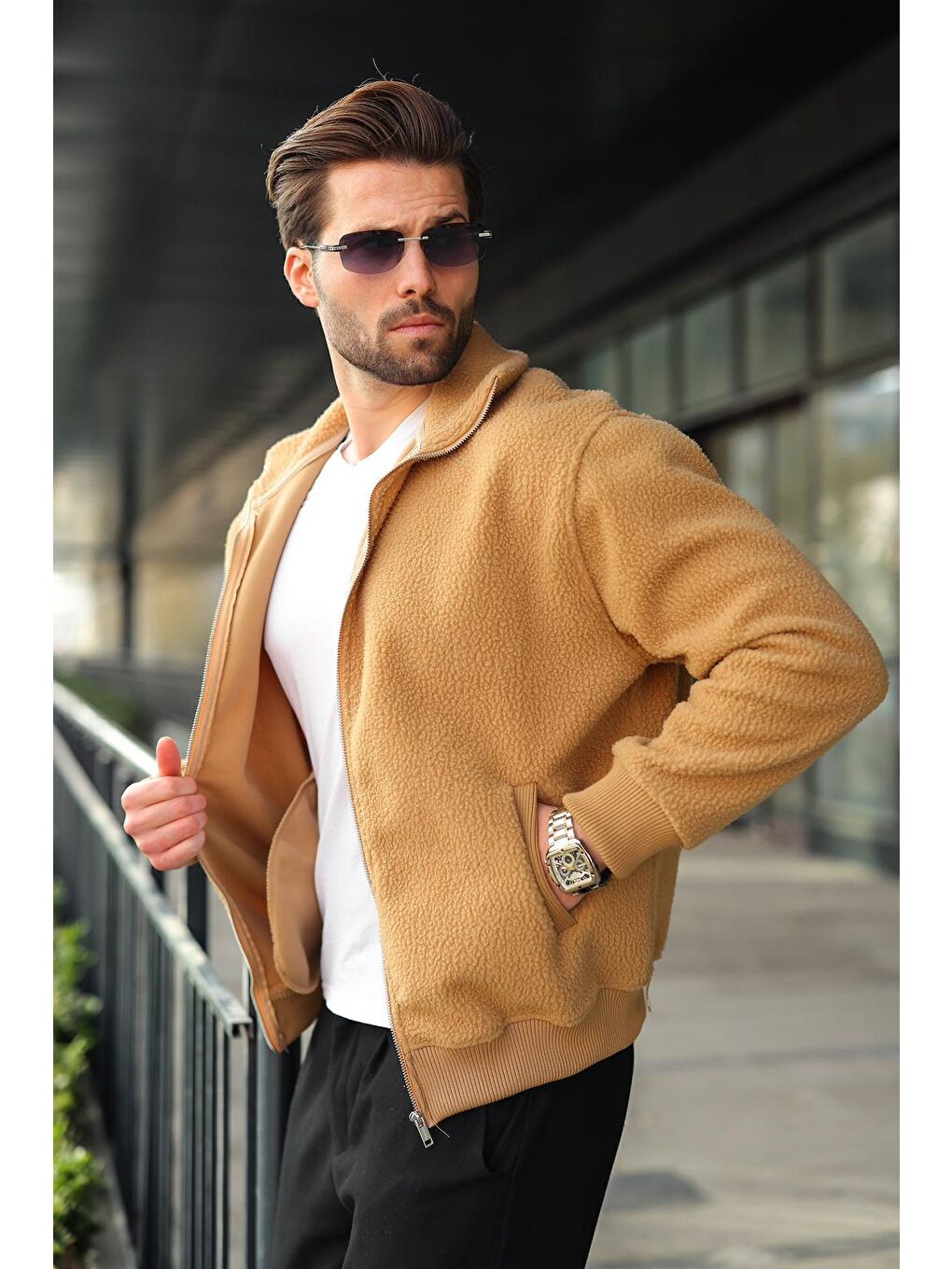 Bej Fermuarlı Dik Yaka Erkek Polar Hırka E7166
