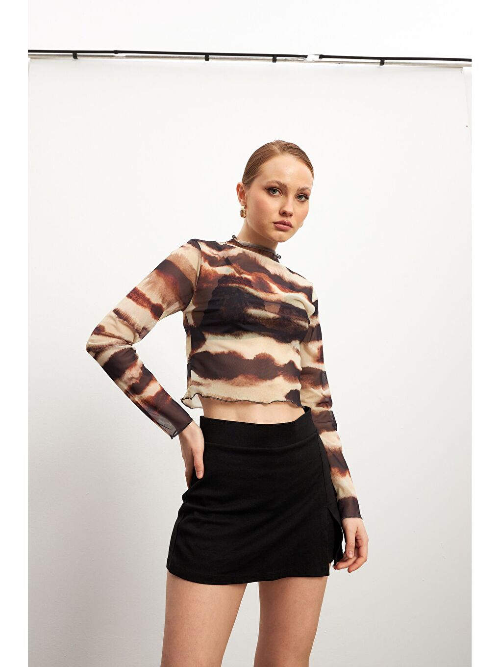 Karışık Kadın Yuvarlak Yak KARIŞIK Desenli Uzun Kollu Tül Bluz-3