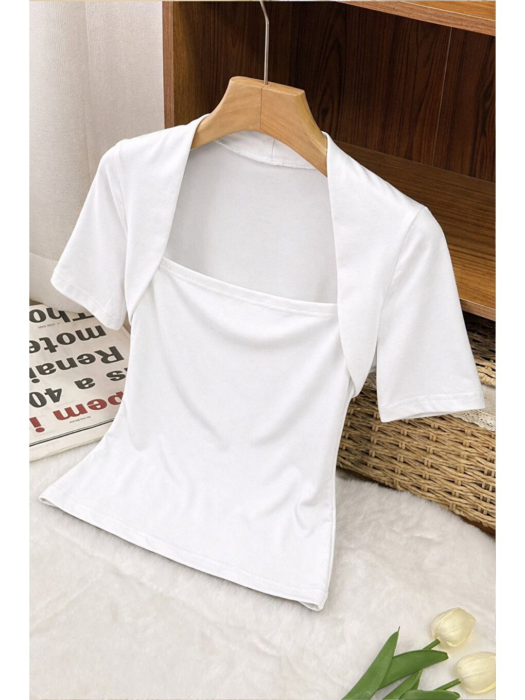 Beyaz Kadın Haki Kuğu Yaka Slim Kısa Kollu Fit Crop Bluz-4