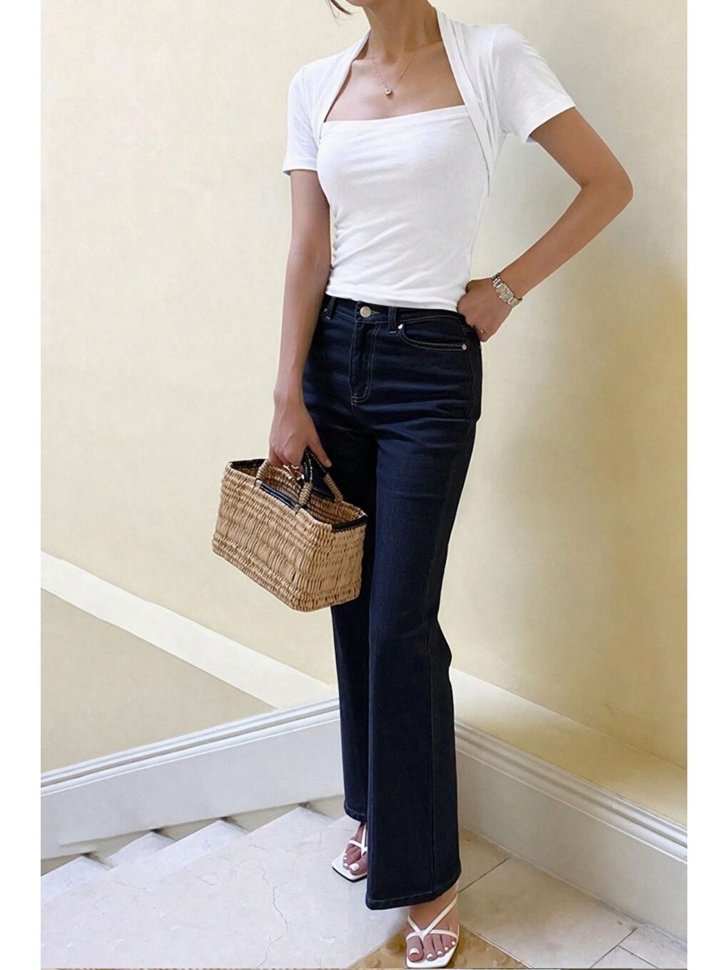 Beyaz Kadın Haki Kuğu Yaka Slim Kısa Kollu Fit Crop Bluz-5