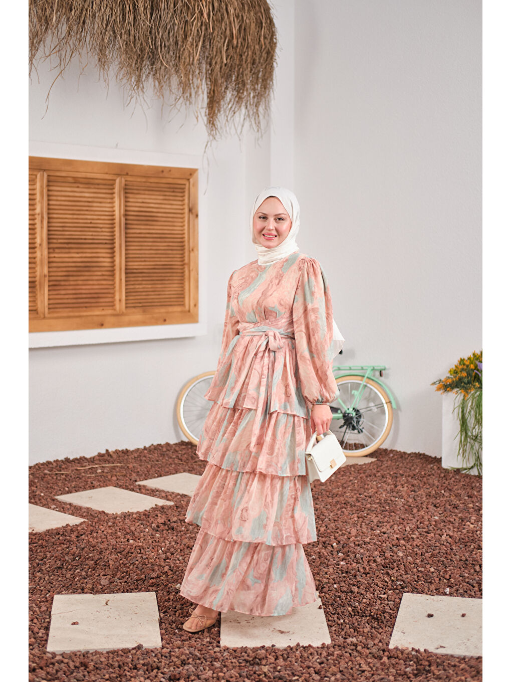 Pembe Kadın Kat Kat Detay Kuşaklı Astarlı Şifon Elbise Pudra