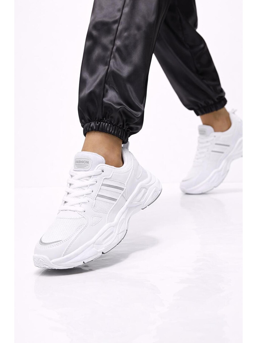 Beyaz Unısex Kalın Tabanlı Bağcıklı Rahat Sneaker Spor Ayakkabı –nefes Alabilen Yapı, Trend Model-1