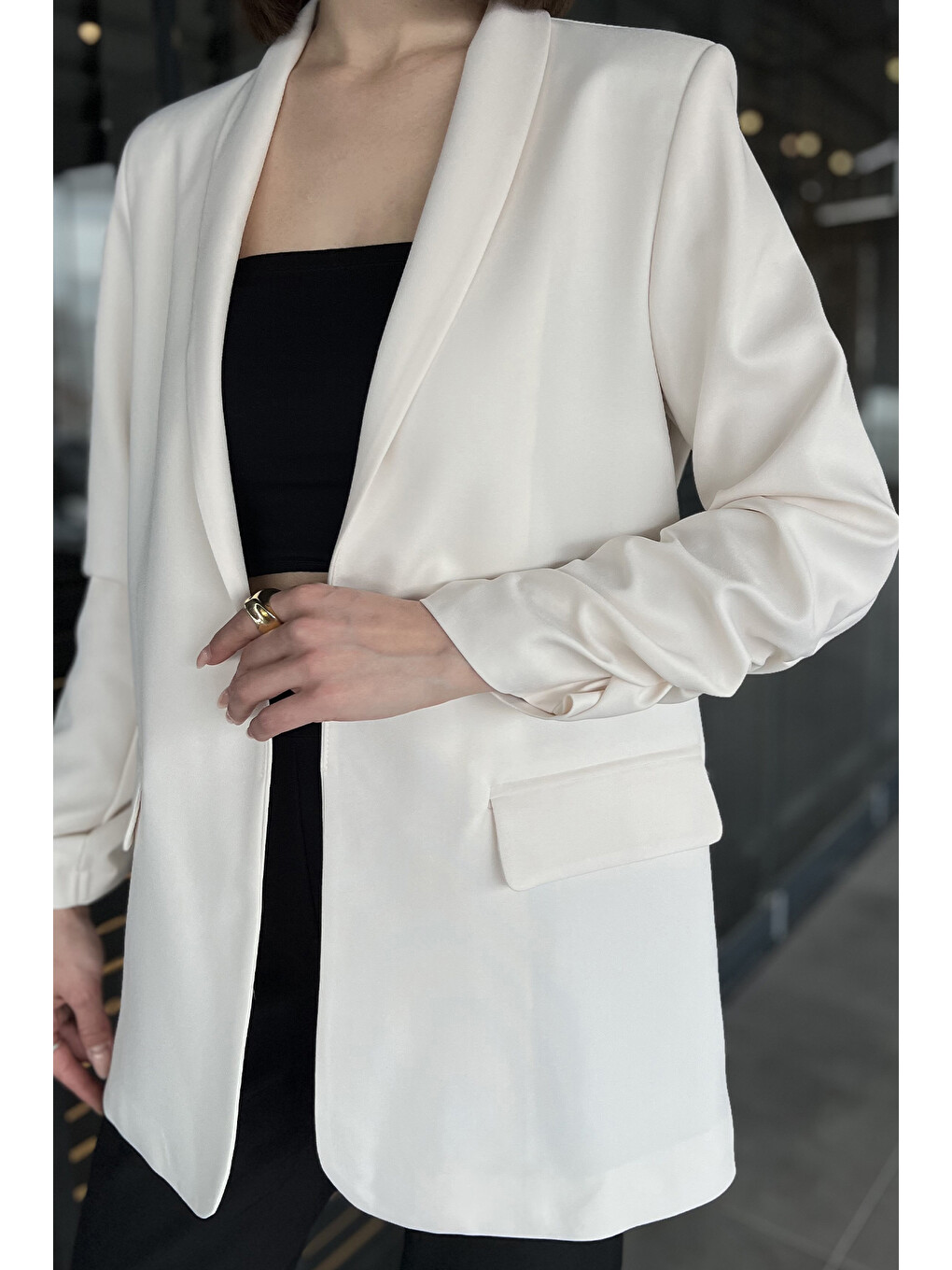 Ekru Kol Büzgülü Kadın Blazer Ceket-3