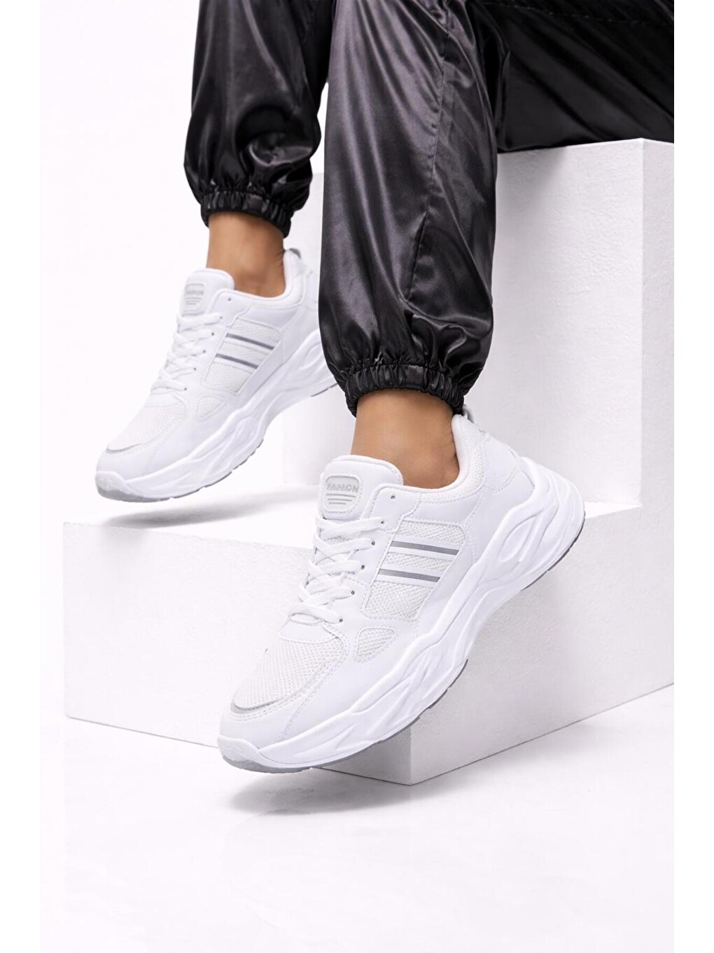 Beyaz Unısex Kalın Tabanlı Bağcıklı Rahat Sneaker Spor Ayakkabı –nefes Alabilen Yapı, Trend Model-2