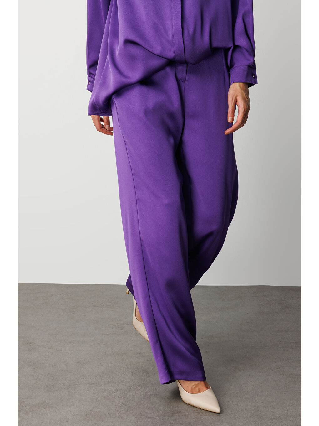Geniş Paça Mor Saten Pantolon-2