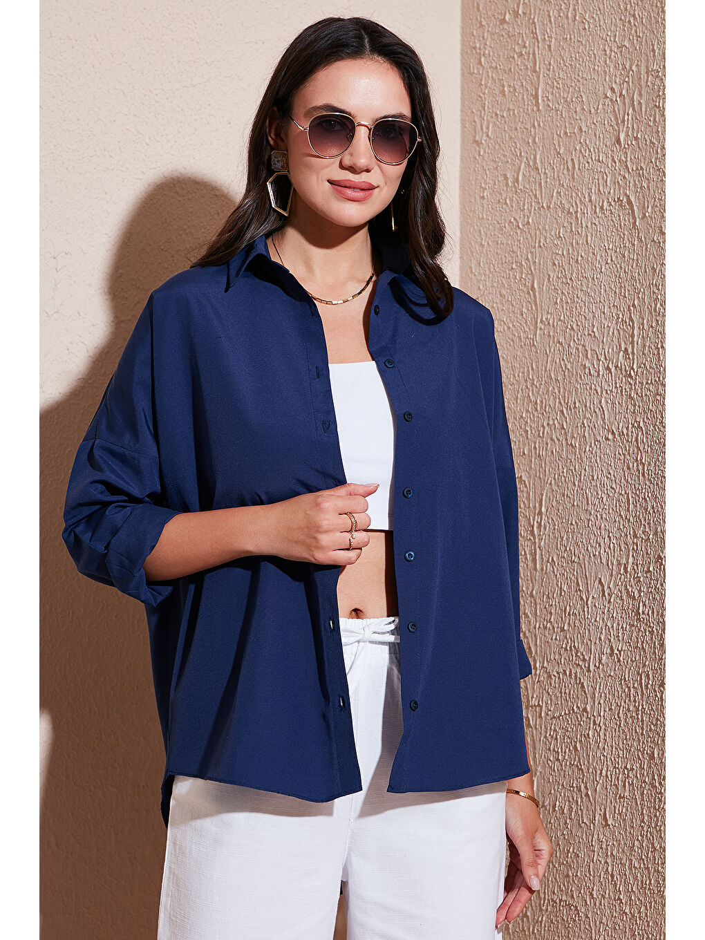 Lacivert Pamuk Karışımlı Regular Fit Kadın Gömlek 6772418-1
