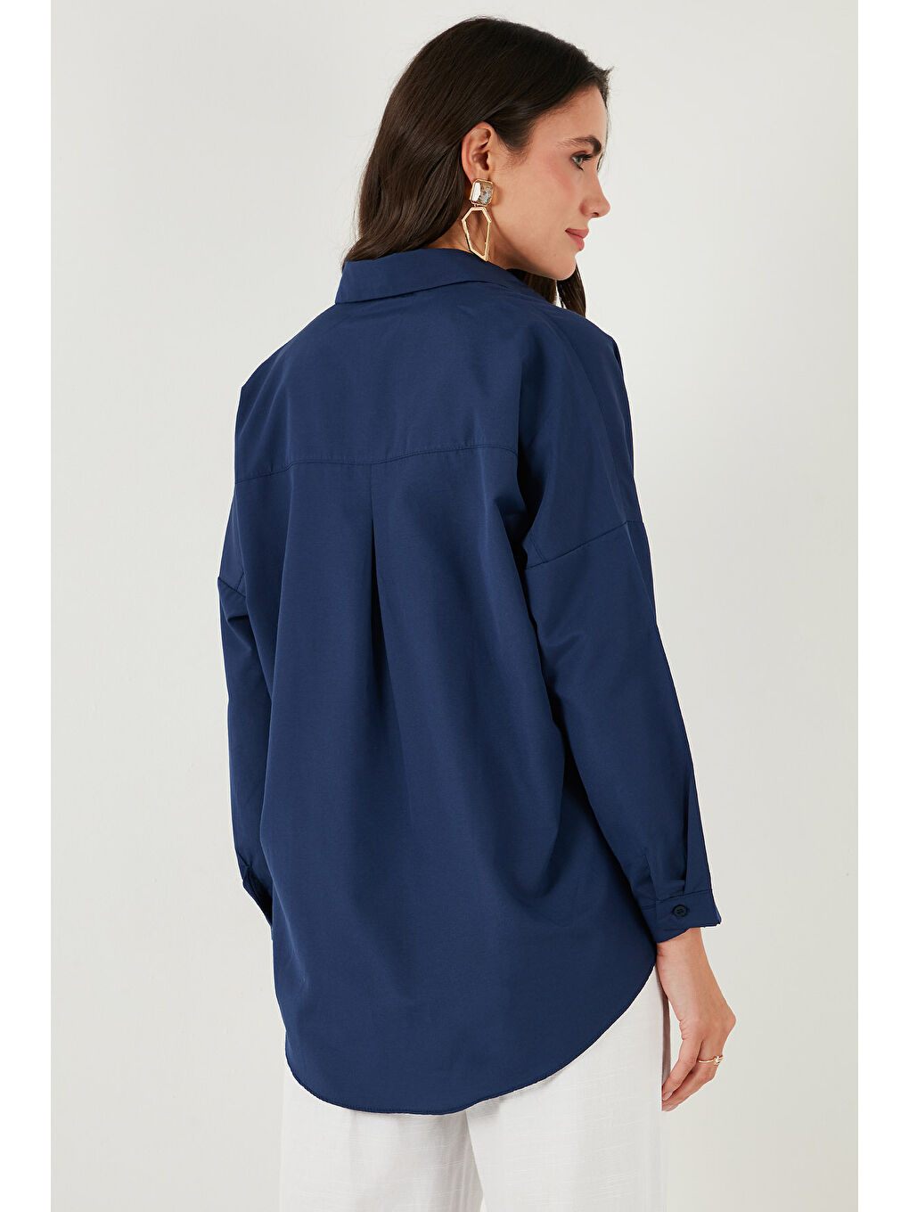 Lacivert Pamuk Karışımlı Regular Fit Kadın Gömlek 6772418-6