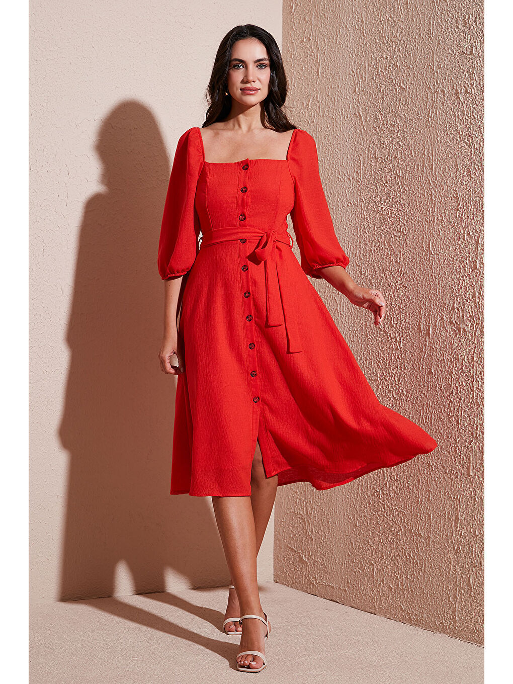 Kırmızı Regular Fit Kare Yaka Düğmeli Midi Boy Kadın Elbise 67810197