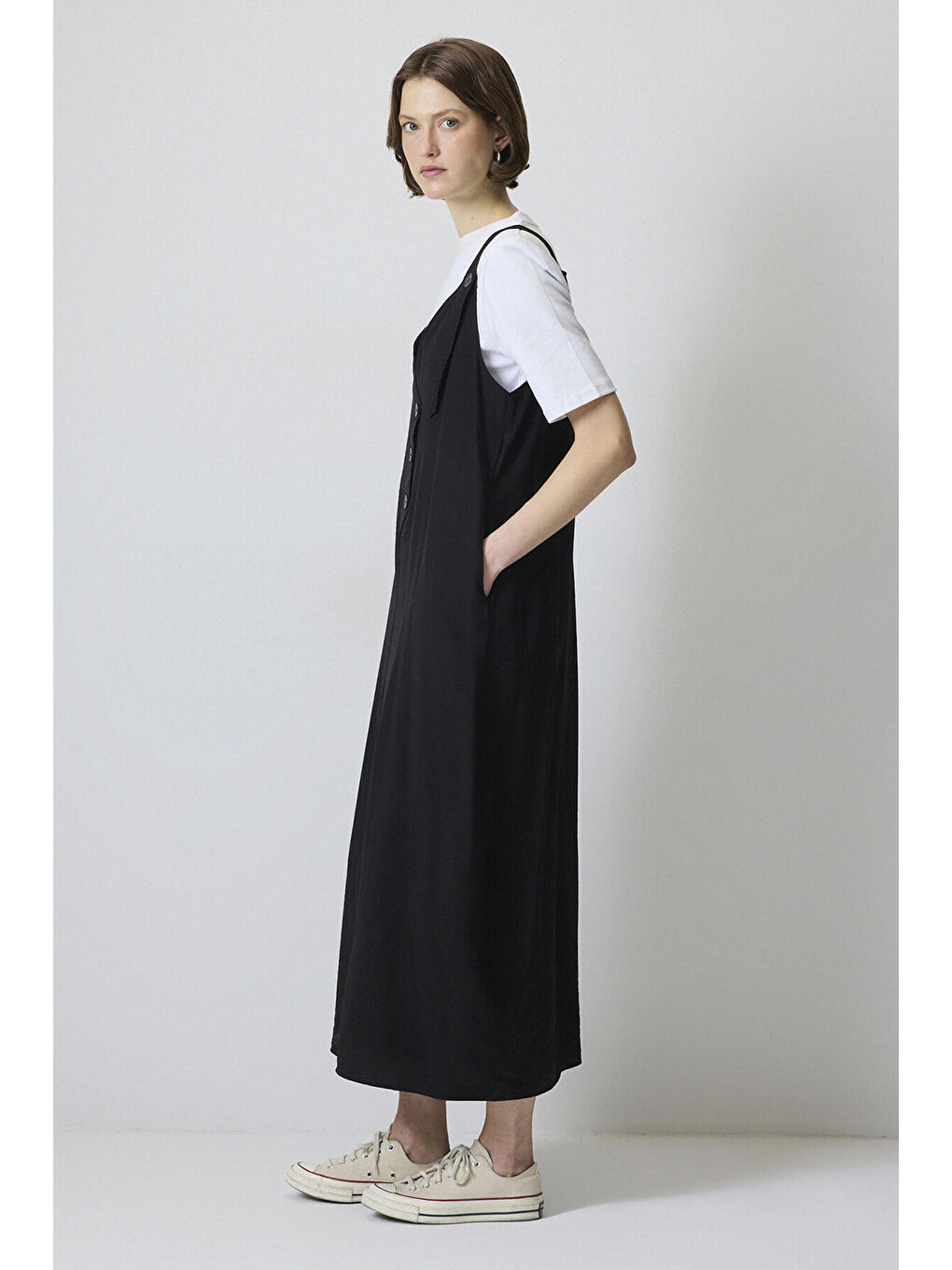 Siyah Düğme Detaylı Jile-2