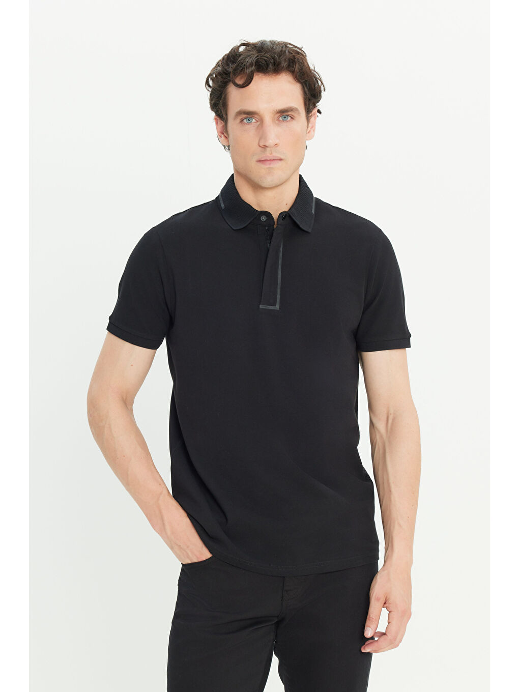 Erkek Siyah %100 Pamuk Slim Fit Dar Kesim Polo Yaka Tişört-2