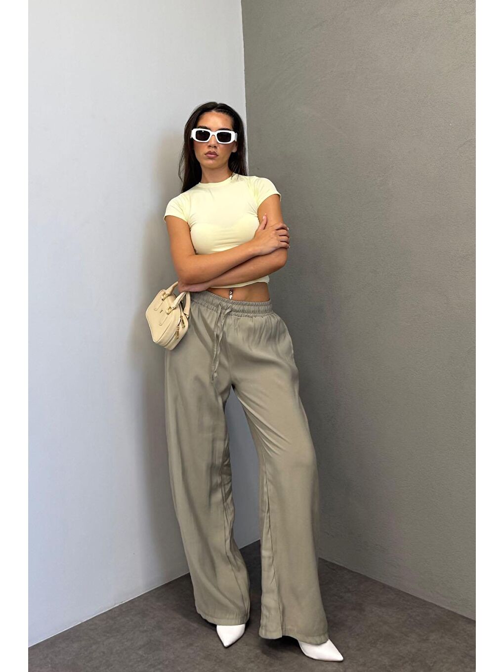 Soluk Yeşil Geniş Paça Kadın Pantolon Mg1982-1