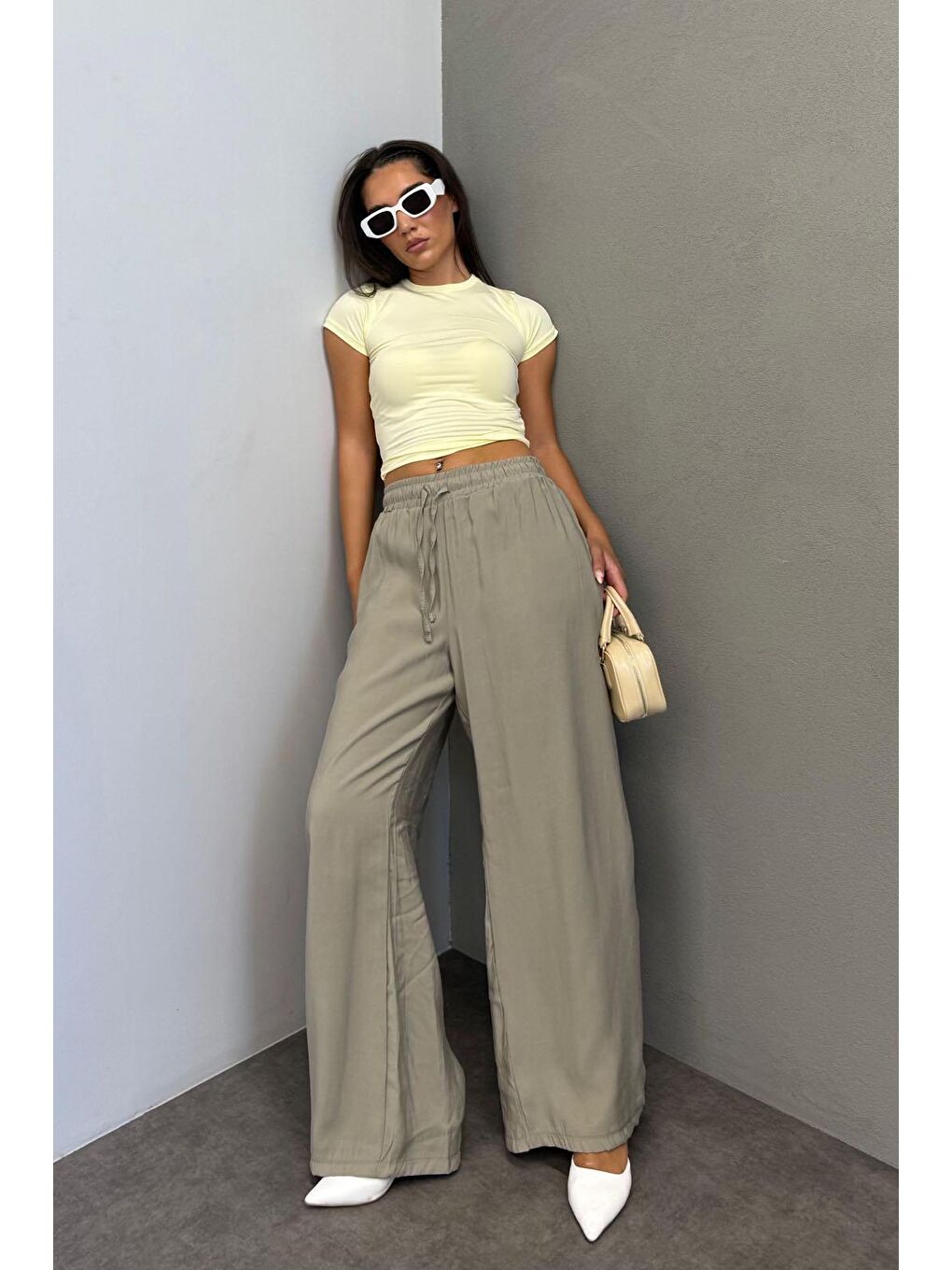 Soluk Yeşil Geniş Paça Kadın Pantolon Mg1982-2