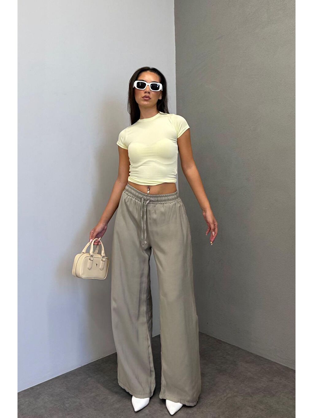 Soluk Yeşil Geniş Paça Kadın Pantolon Mg1982-3