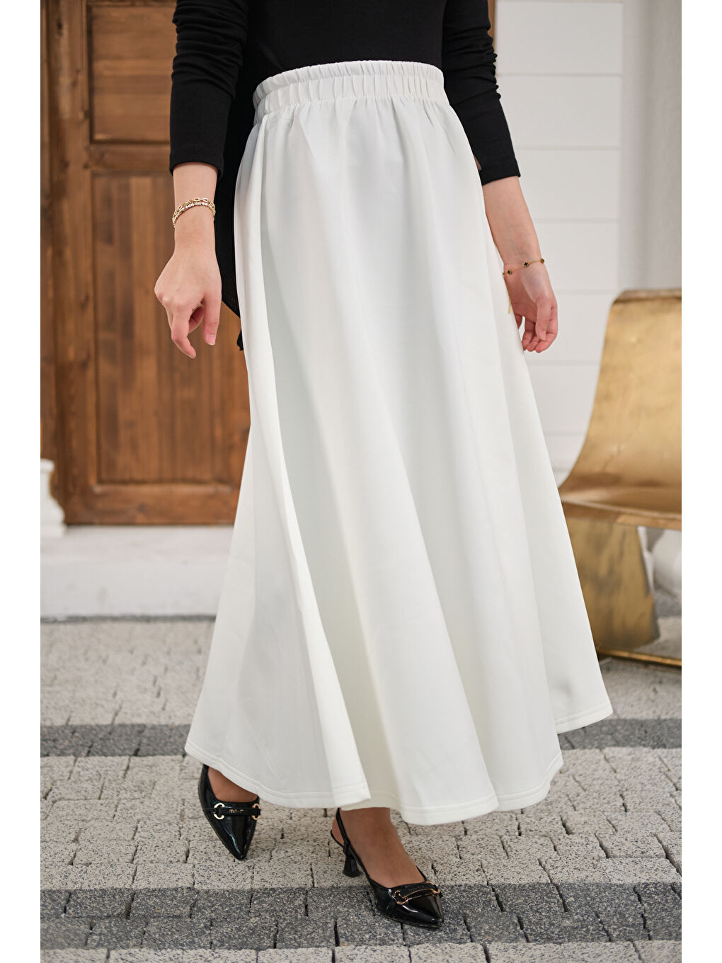 Kadın Beli Lastikli Scuba Etek Beyaz-1