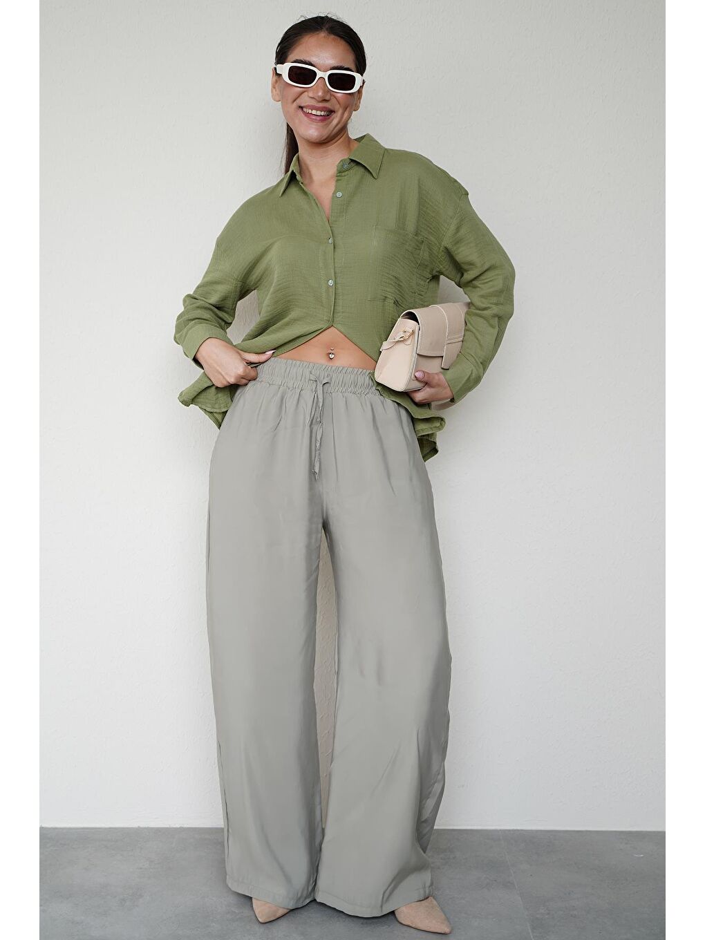 Soluk Yeşil Geniş Paça Kadın Pantolon Mg1982-7