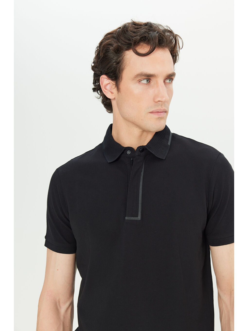 Erkek Siyah %100 Pamuk Slim Fit Dar Kesim Polo Yaka Tişört-3