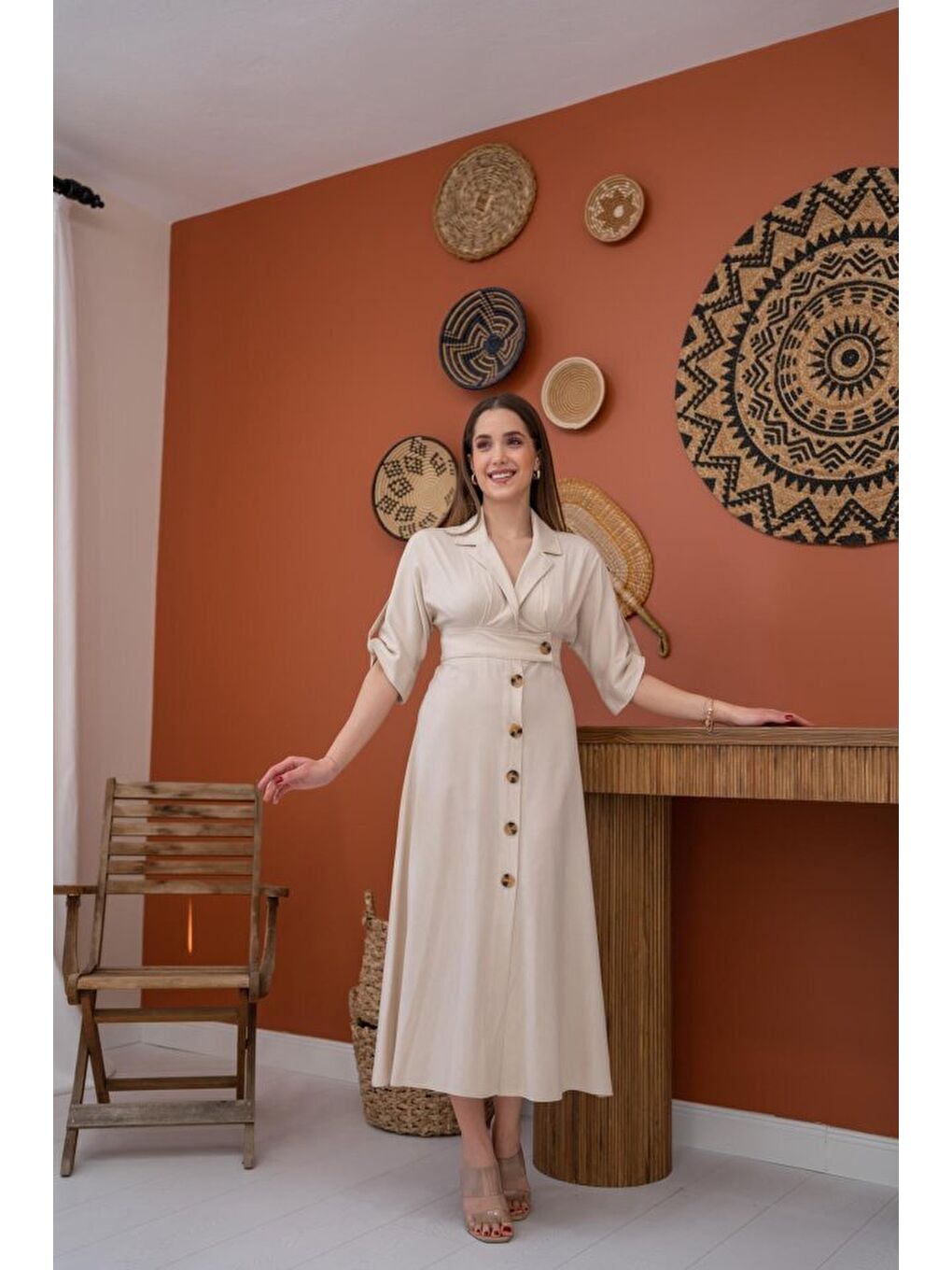 Bej Düğmeli Keten Elbise-1