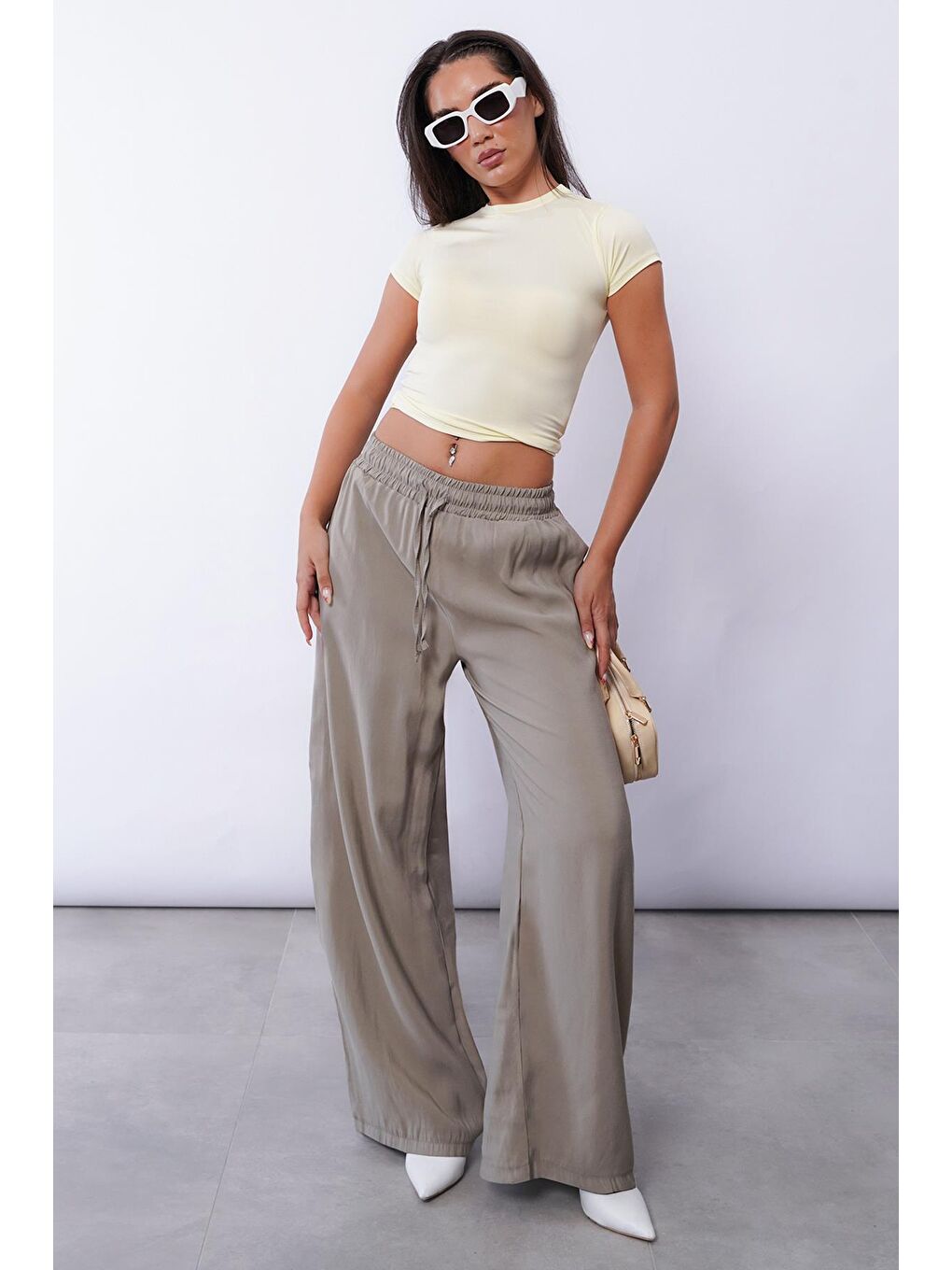 Soluk Yeşil Geniş Paça Kadın Pantolon Mg1982-10