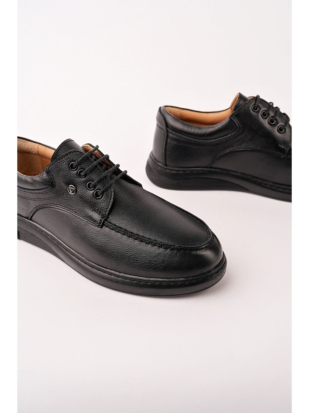 Siyah DASH Hakiki Deri Bağcıklı Kalın Taban Erkek Günlük Klasik Casual Ayakkabı-1