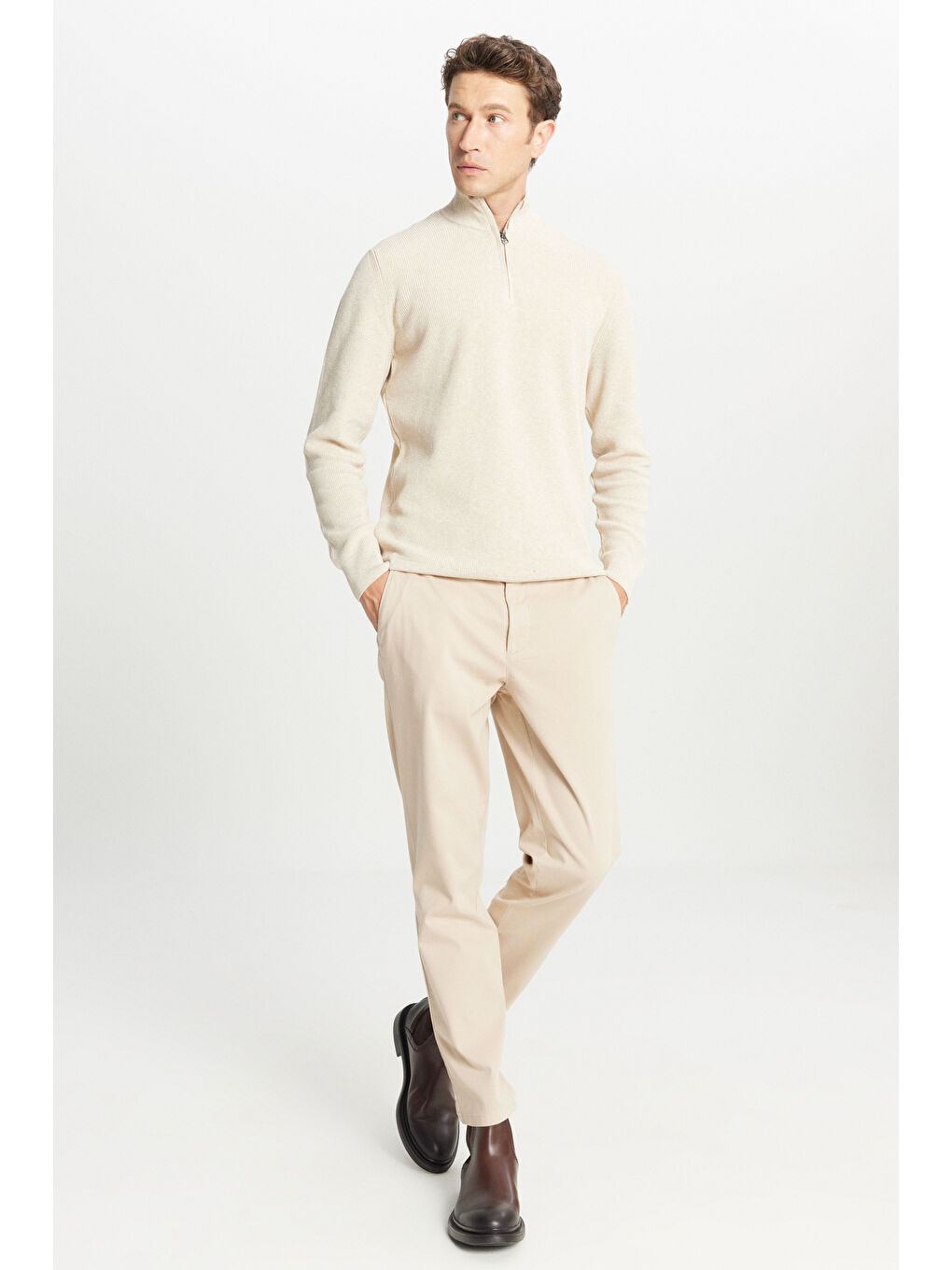 Erkek Açık Bej Pamuklu Standart Fit Normal Kesim Bato Yaka Jakarlı Triko Kazak-1