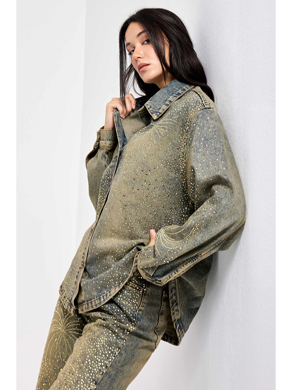 Mavi Kadın T.Kot Rengi T-4w5-11 Oversize Parlak Taşlı Özel Tasarım Denim Ceket Gömlek-3