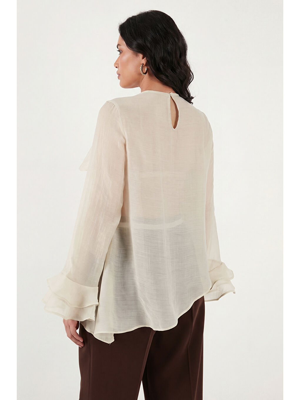 Bej Fırfırlı Relaxed Fit Uzun Kollu Yuvarlak Bluz 6835049-6