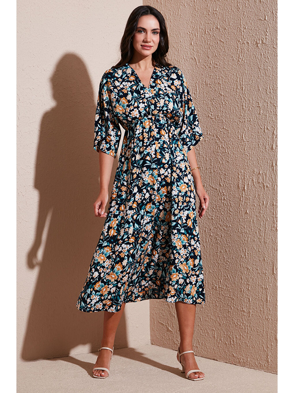 Lacivert Regular Fit V Yaka Desenli Midi Boy Kadın Elbise 67810573-1