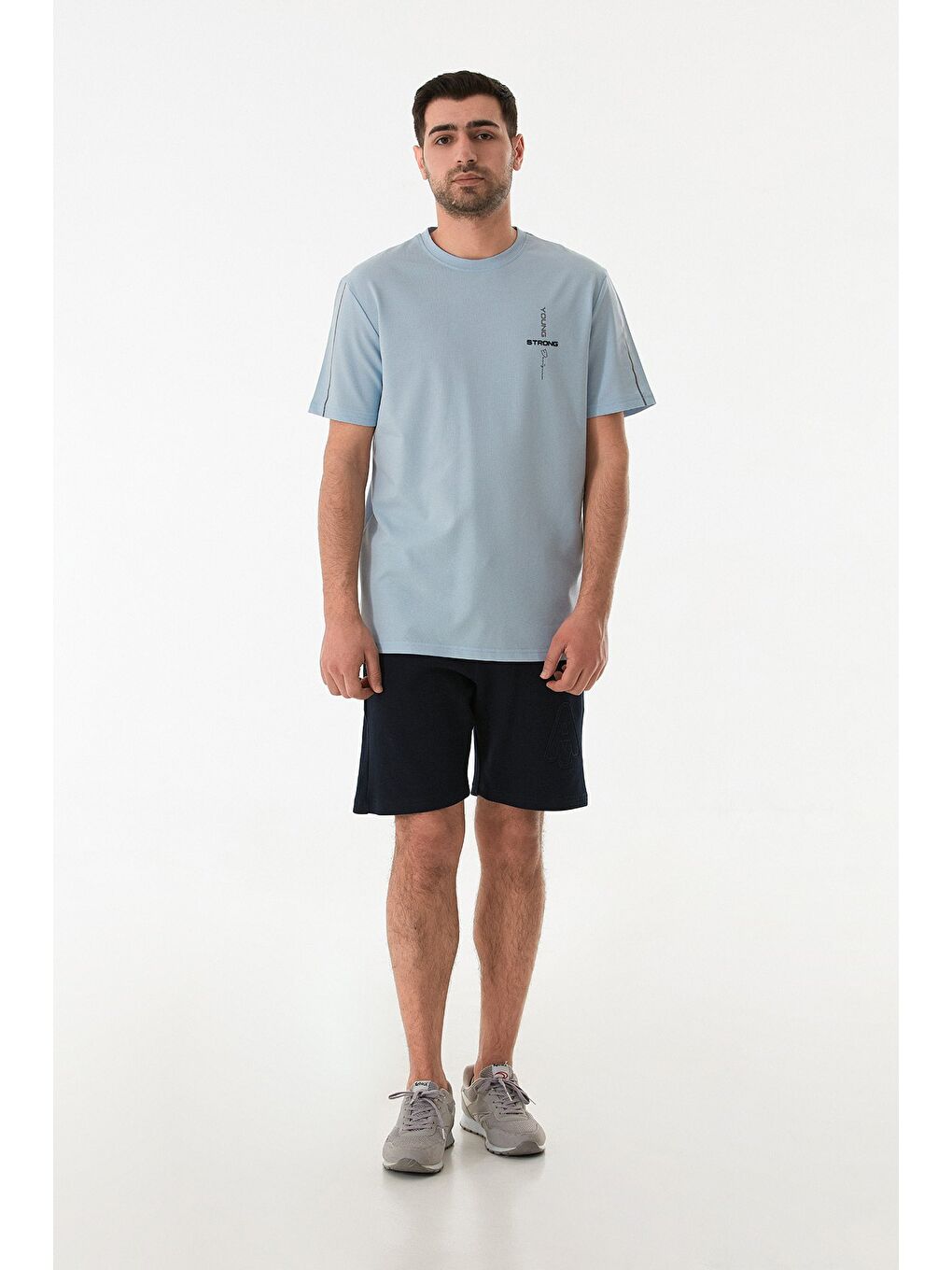 Mavi Strong Baskılı Bisiklet Yaka Tişört-1