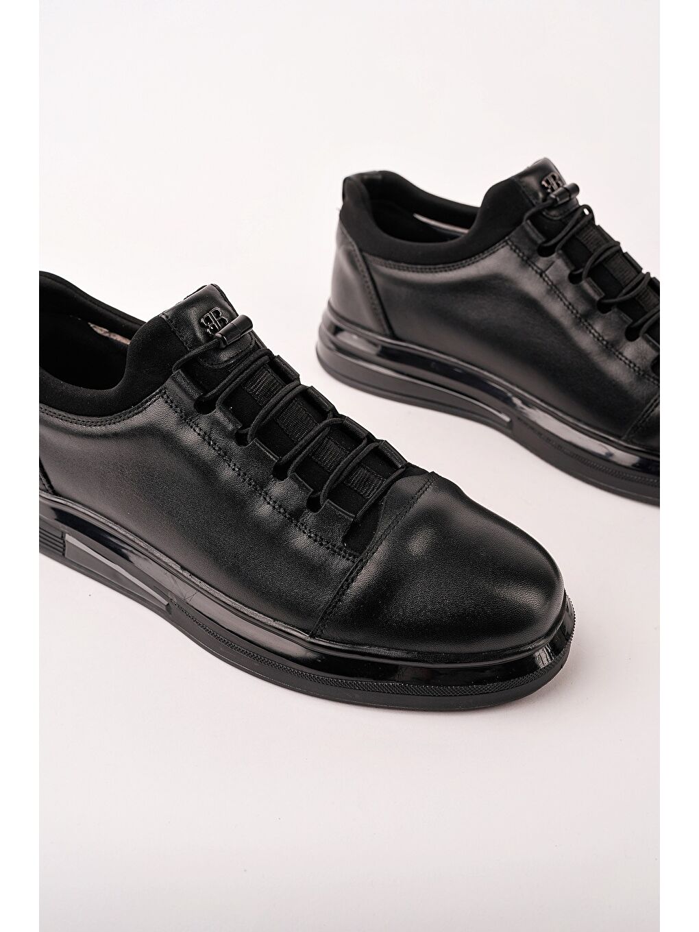 Siyah DUSK Hakiki Deri Erkek Kalın Taban Bağcıklı Günlük Casual Sneaker-1