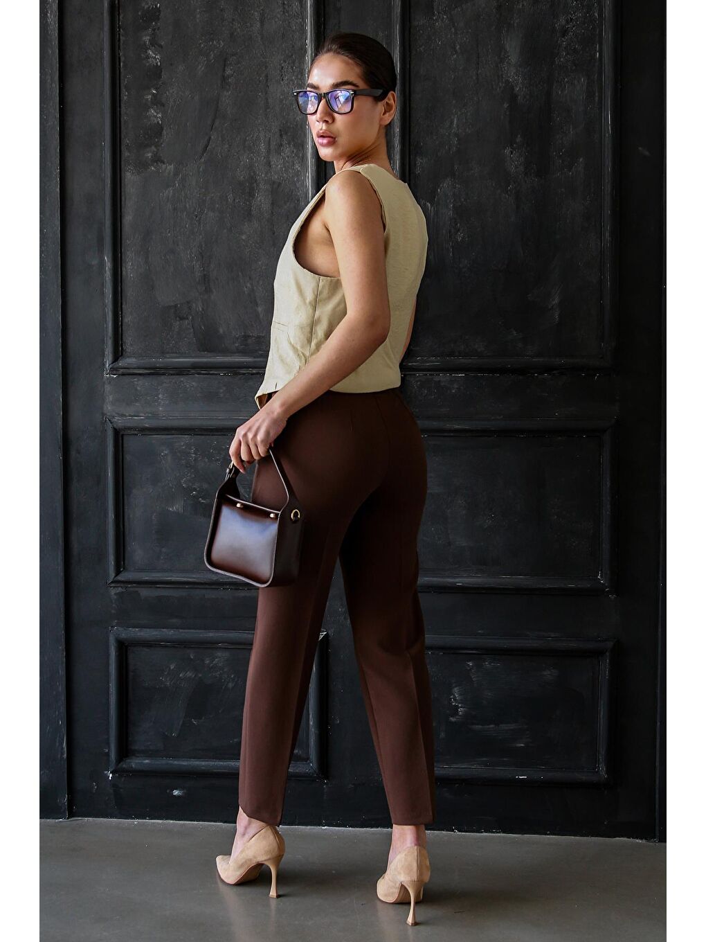 Kahverengi Acı Kahve Önü Biyeli Yüksek Bel Kadın Pantolon Mg2425-5