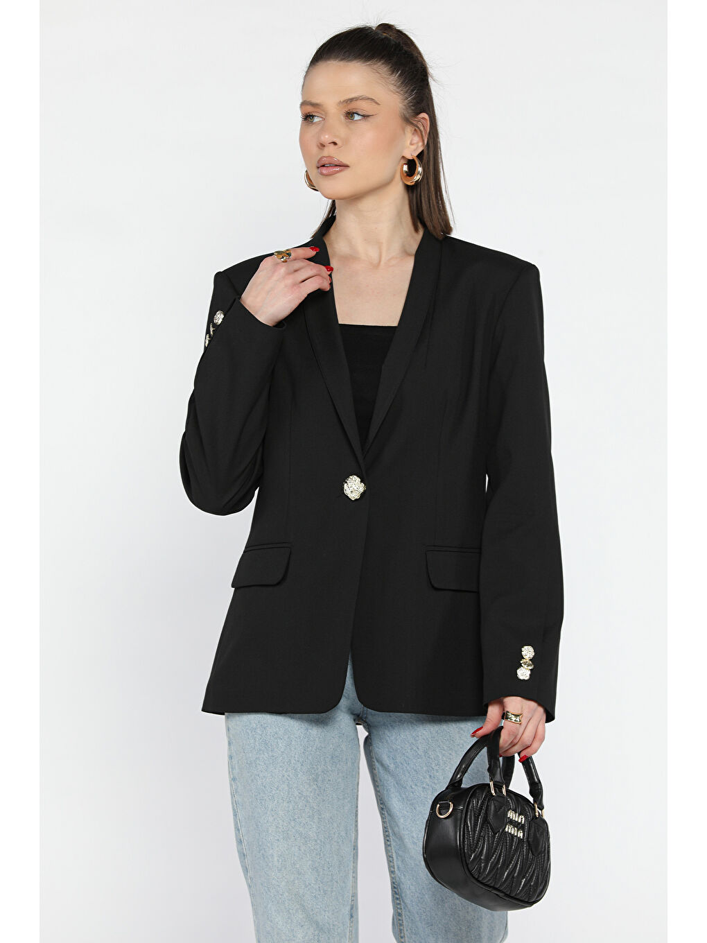 Siyah Kadın Düğme Detaylı Kruvaze Yaka Blazer Ceket-1