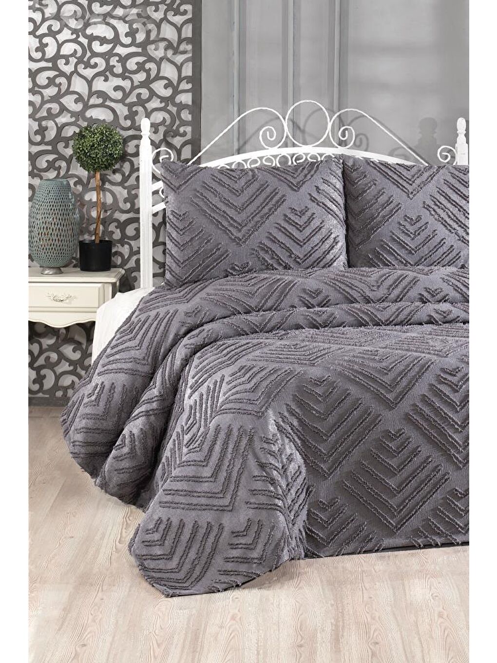 Pine 3 Parça Çift Kişilik Pike Takımı Antrasit