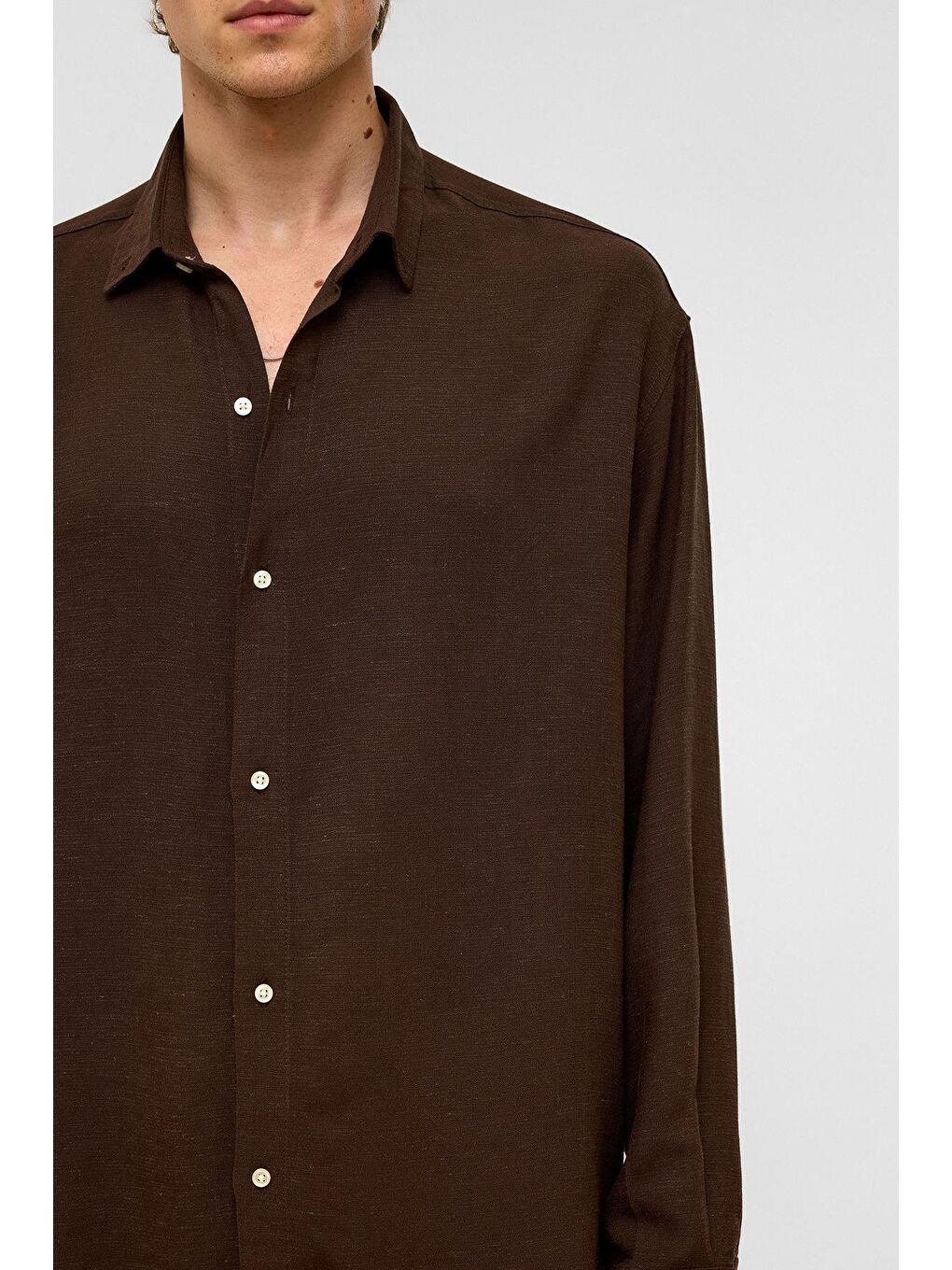 Kahverengi Oversize Uzun Kollu Keten Gömlek Kahve-4