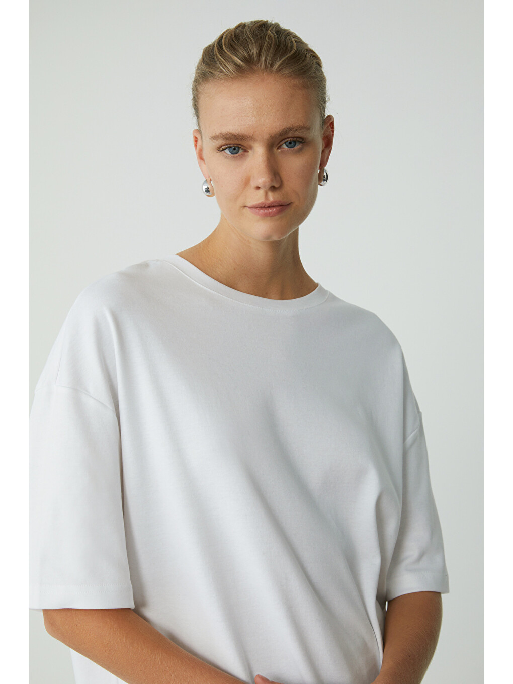 Vivian Kadın %100 Organik Pamuklu Oversize Fit Bisiklet Yaka Basic Ekru Büyük Beden T-shirt-2