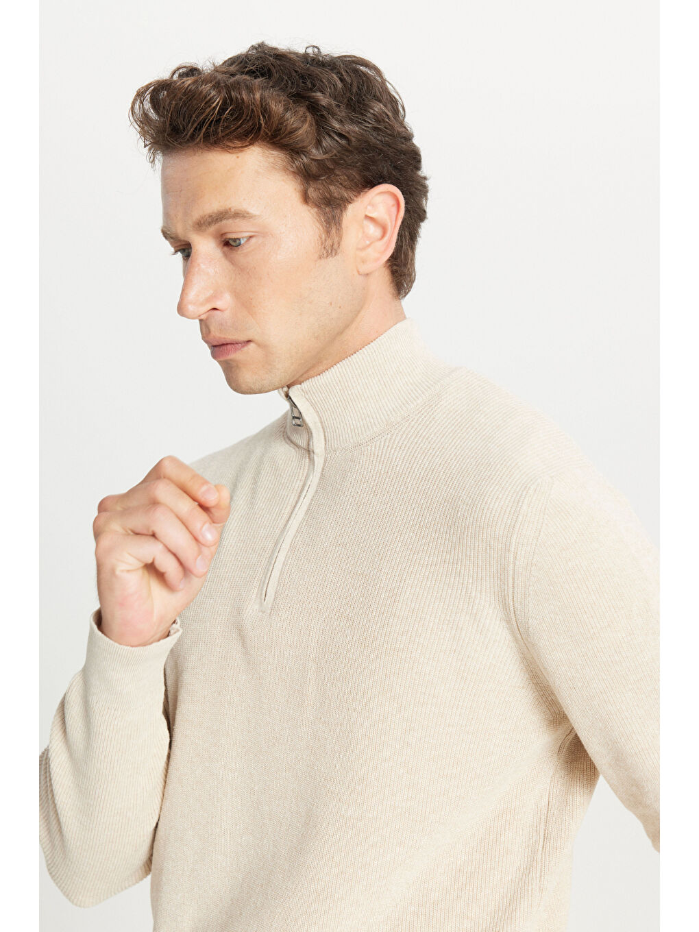 Erkek Açık Bej Pamuklu Standart Fit Normal Kesim Bato Yaka Jakarlı Triko Kazak-3