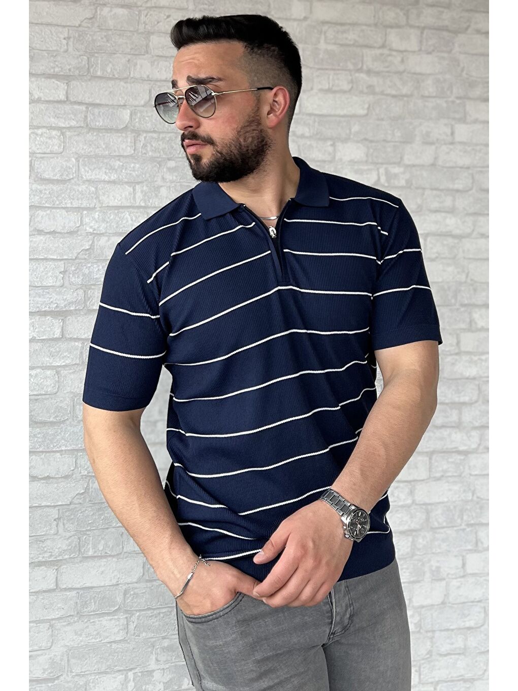 Lacivert Erkek Polo Yaka Yarım Fermuarlı Çizgi Desenli Triko Tişört-1