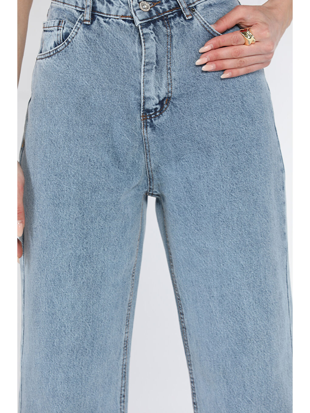 Mavi Kesik Paça Kadın Mom Jean Pantolon-3