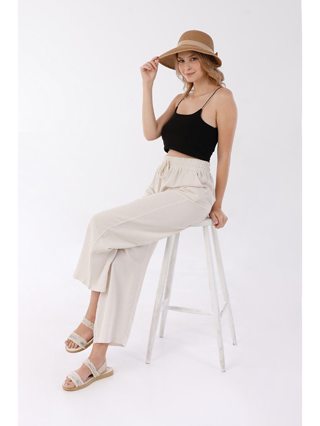 Kahverengi Kurdeleli Cırtcırtlı Hasır Şapka-3