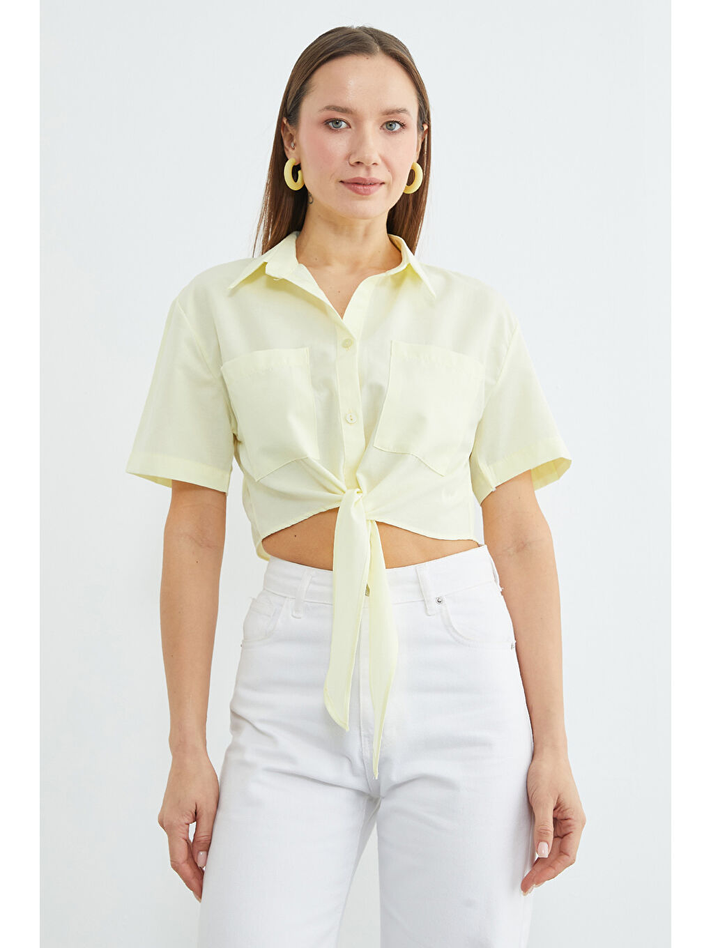 Sarı Önü Bağlamalı Çift Cepli Crop Gömlek