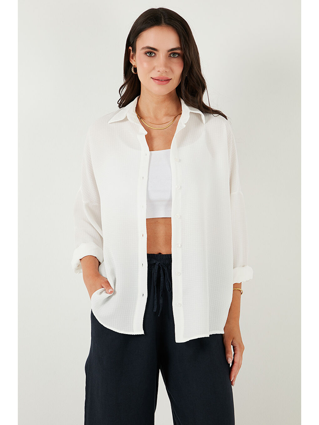 Ekru Pamuk Karışımlı Regular Fit Dokulu Kadın Gömlek 6772931-2